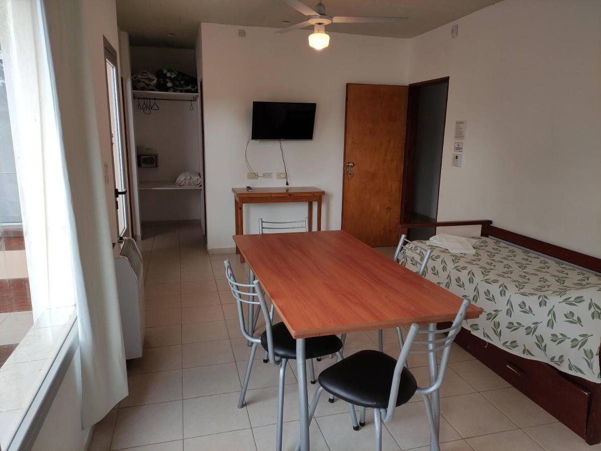Hosteria Ymaz Villa Gesell Extérieur photo