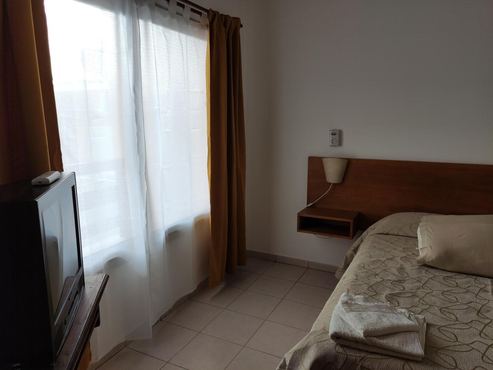 Hosteria Ymaz Villa Gesell Extérieur photo