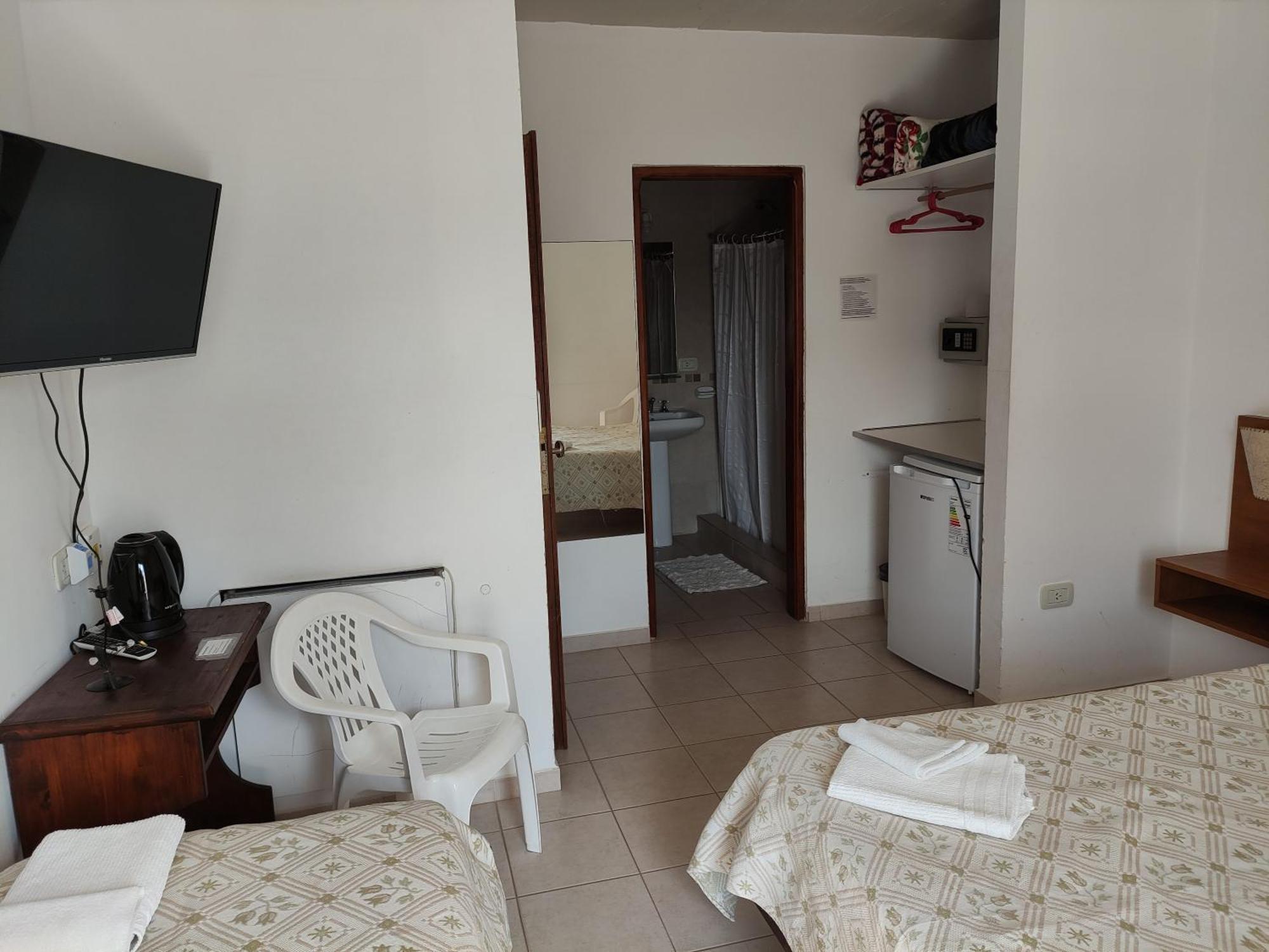 Hosteria Ymaz Villa Gesell Extérieur photo